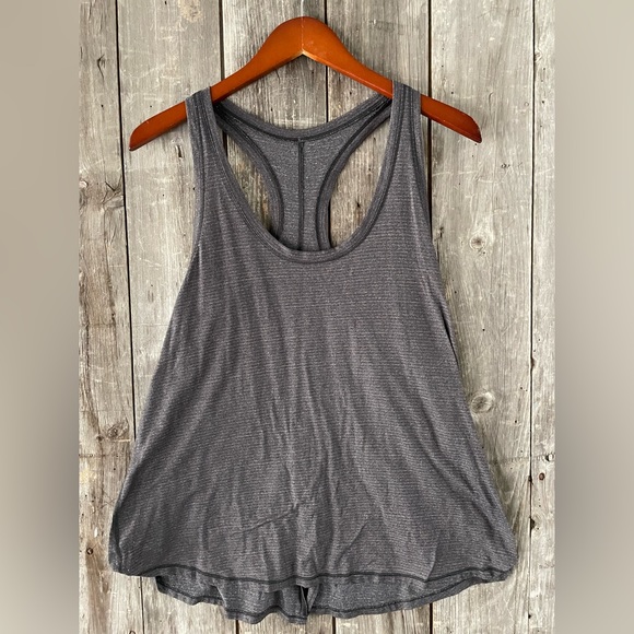 lululemon athletica Tops - LULULEMON grey stripe loose fit tank - size 12